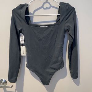 Aritzia Babaton Body Suit